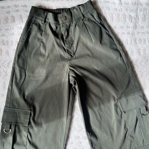 Women's High Waisted Olive Cargo Pants